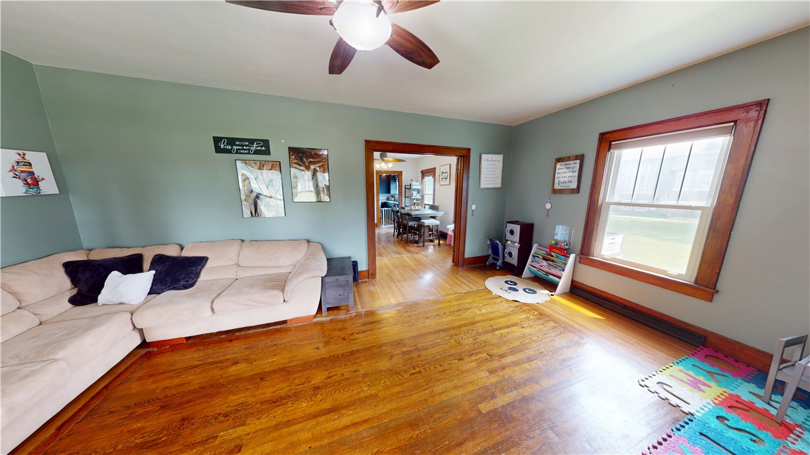 107 Stone Street Property Photo 6