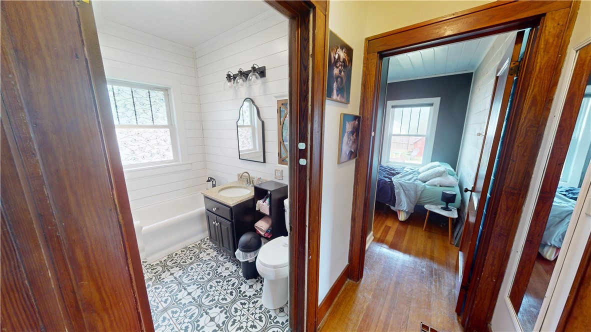 107 Stone Street Property Photo 11