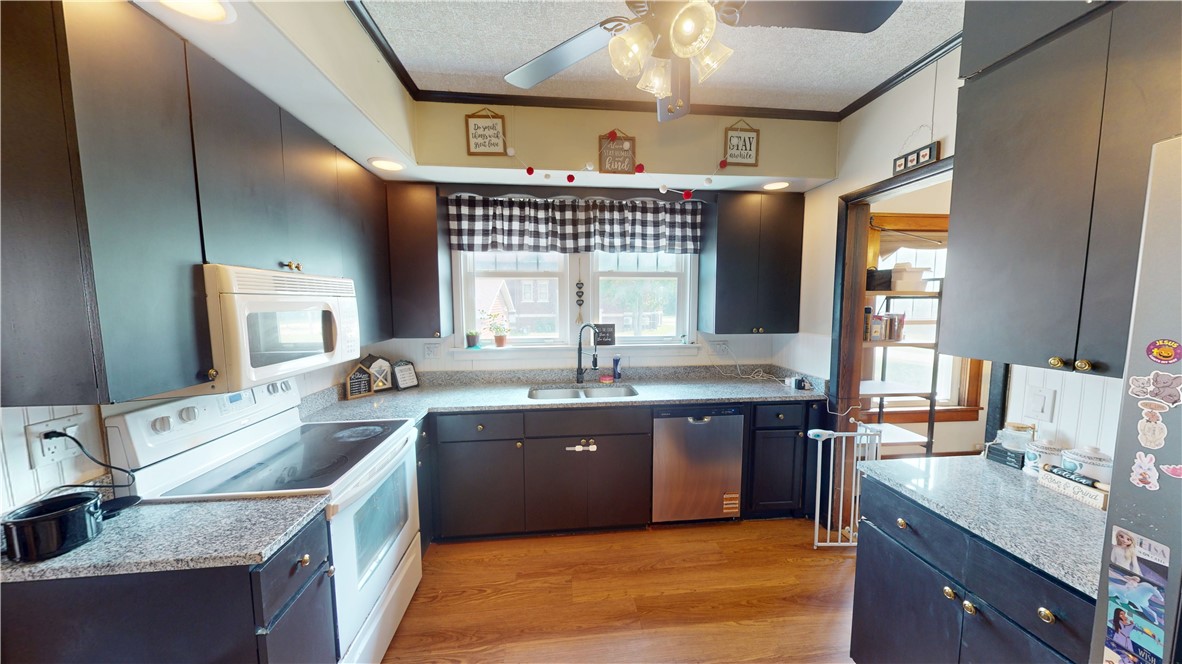 107 Stone Street Property Photo 15