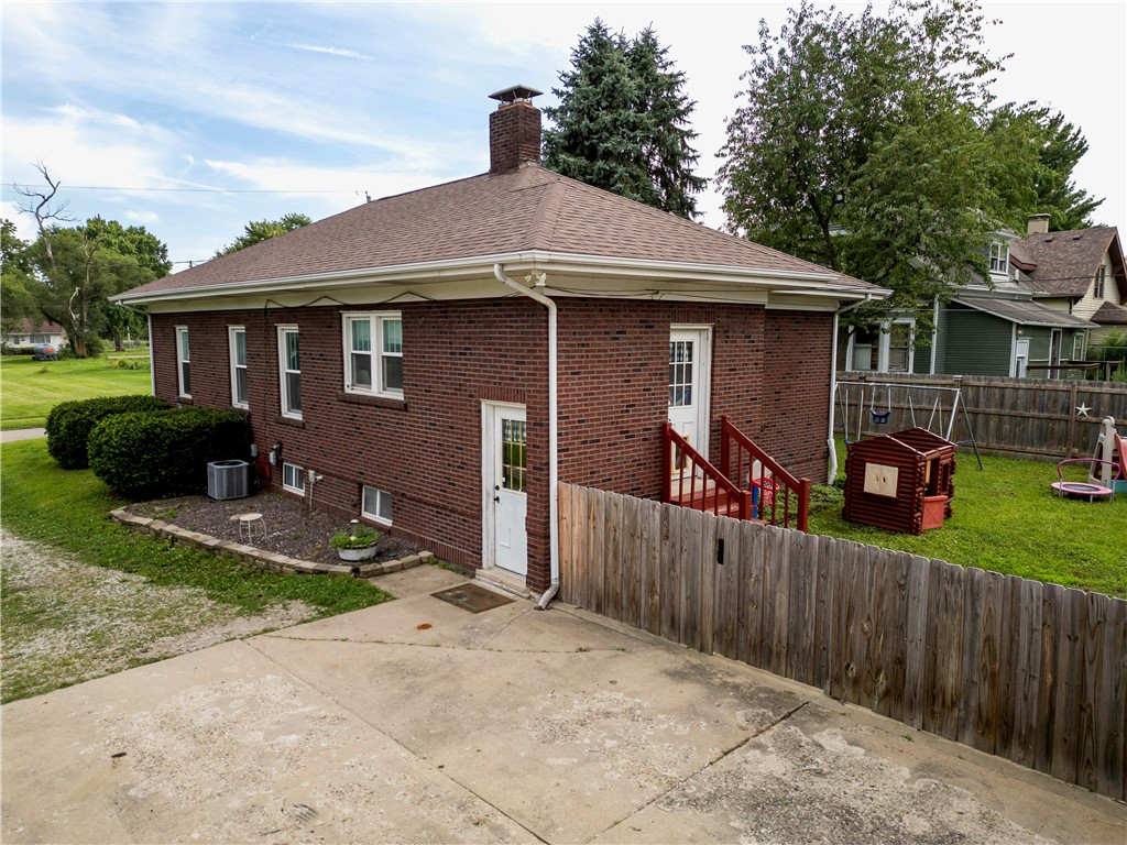 107 Stone Street Property Photo 27
