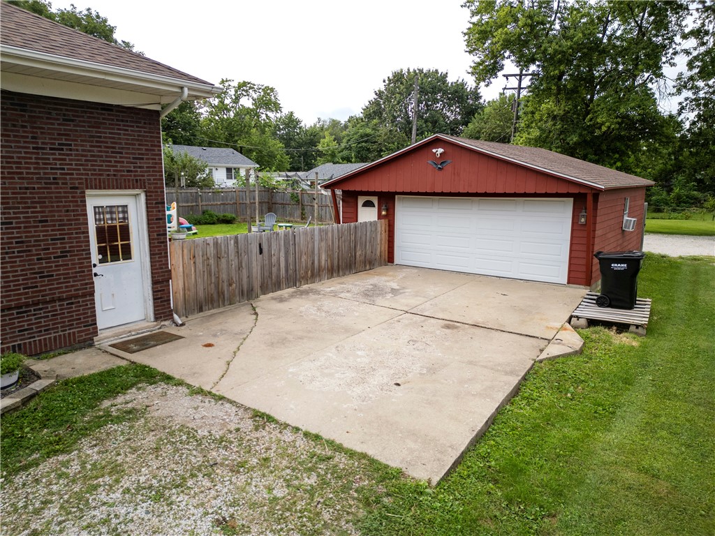 107 Stone Street Property Photo 28