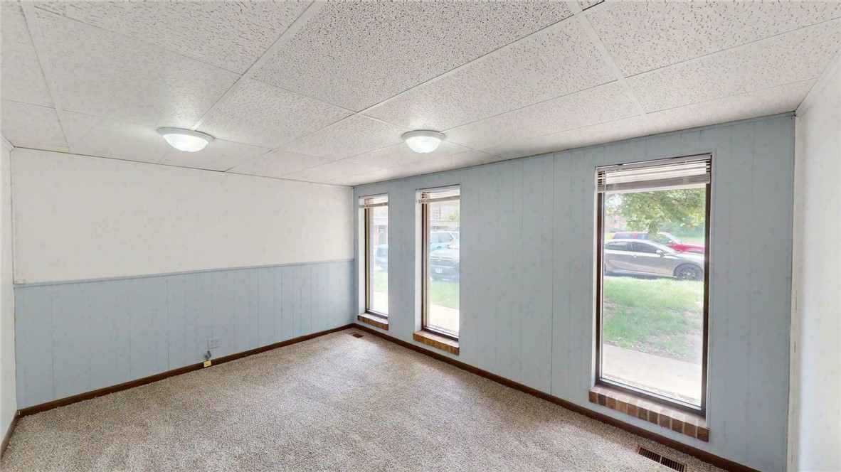 2490 N Water Street Property Photo 15