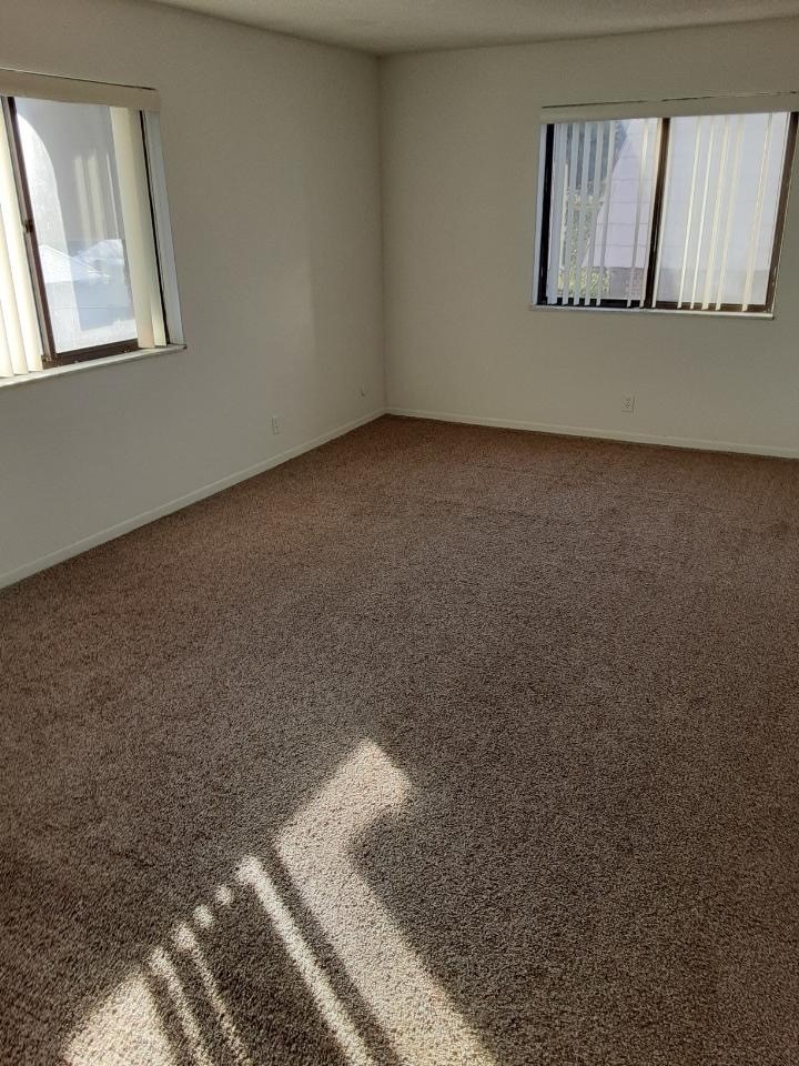 2490 N Water Street Property Photo 29