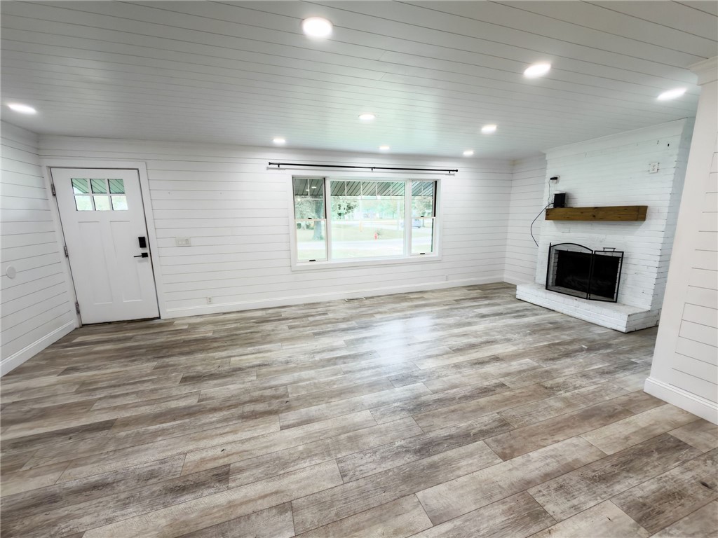 1009 Cherry Street Property Photo 5