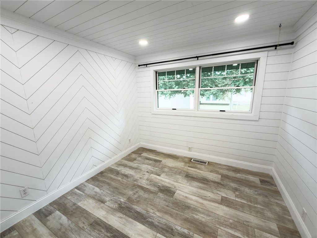1009 Cherry Street Property Photo 14
