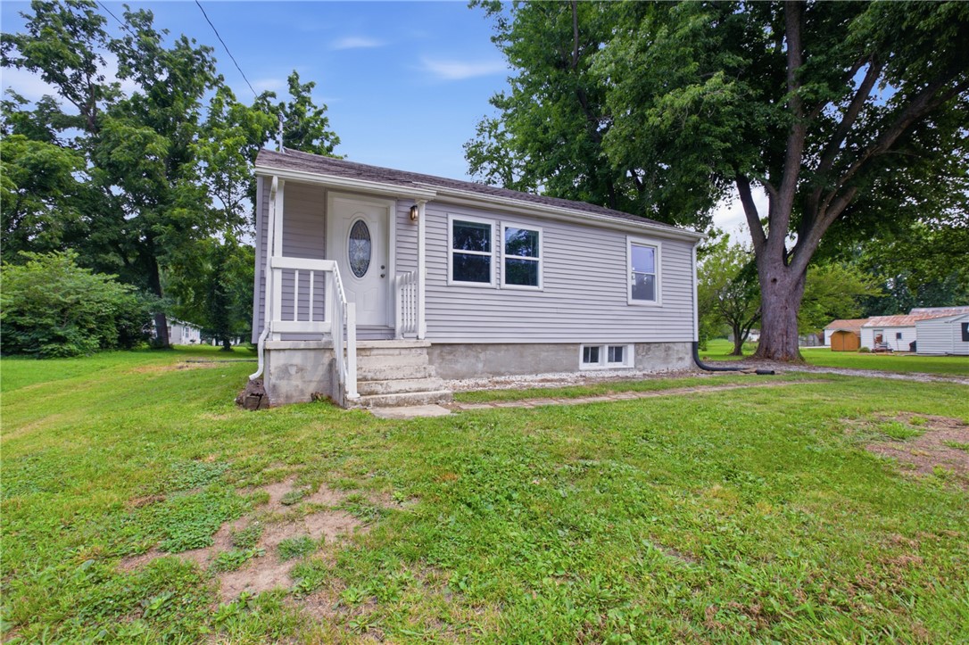 474 W 9th Street Property Photo 3