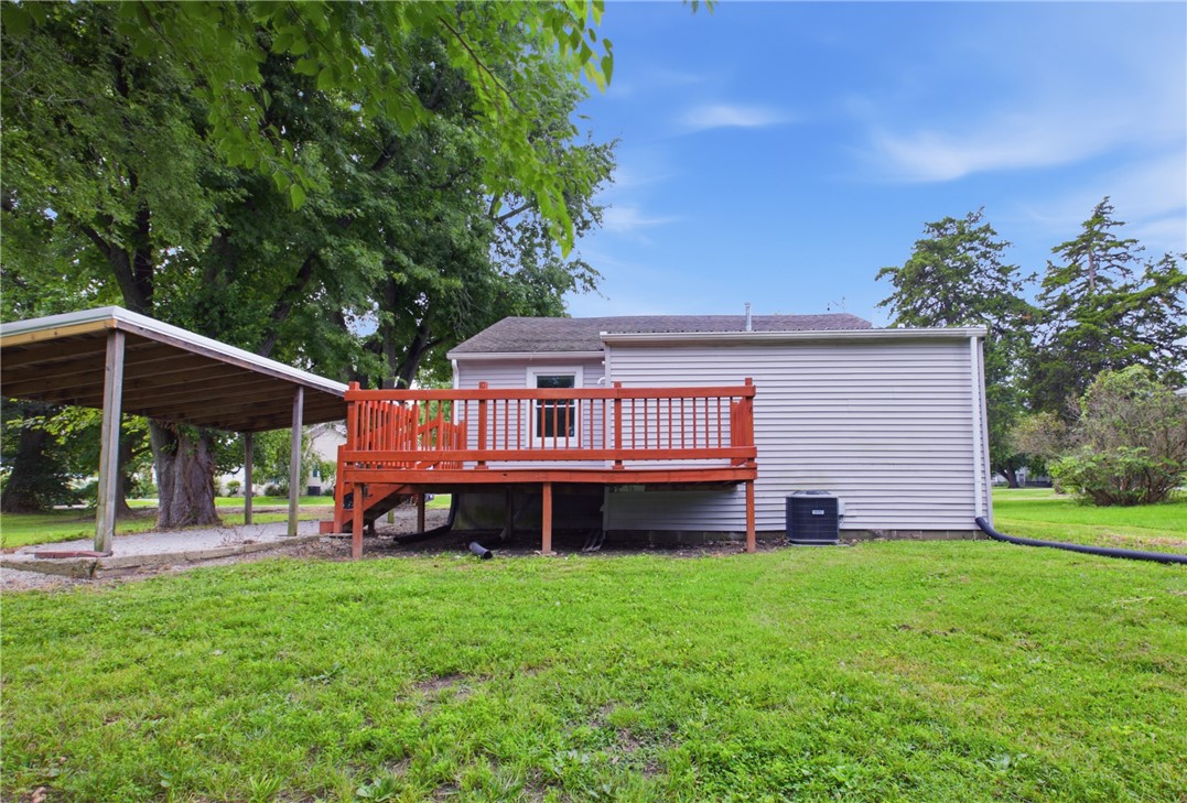 474 W 9th Street Property Photo 4
