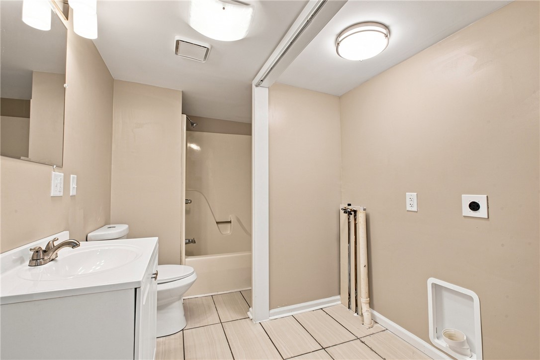 474 W 9th Street Property Photo 21