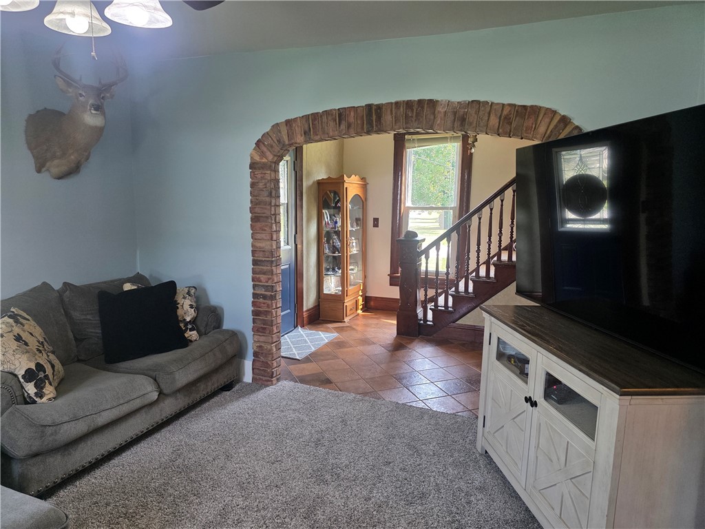 105 S Elizabeth Street Property Photo 10