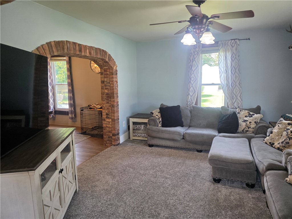 105 S Elizabeth Street Property Photo 11
