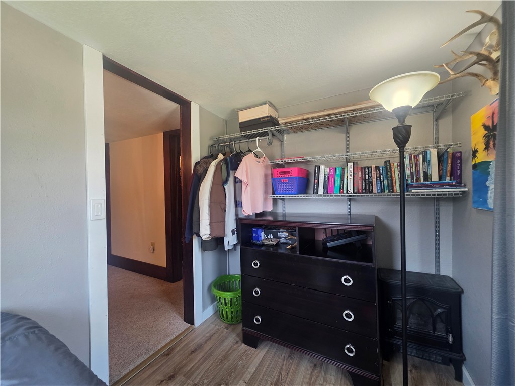 105 S Elizabeth Street Property Photo 21