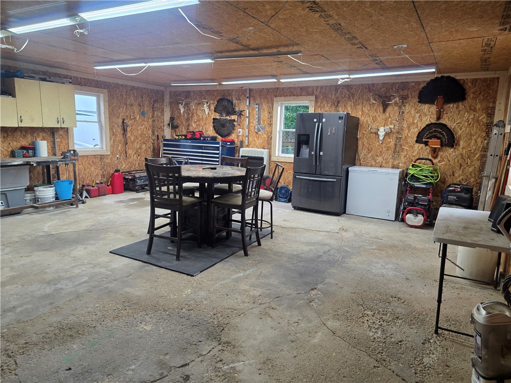 105 S Elizabeth Street Property Photo 37