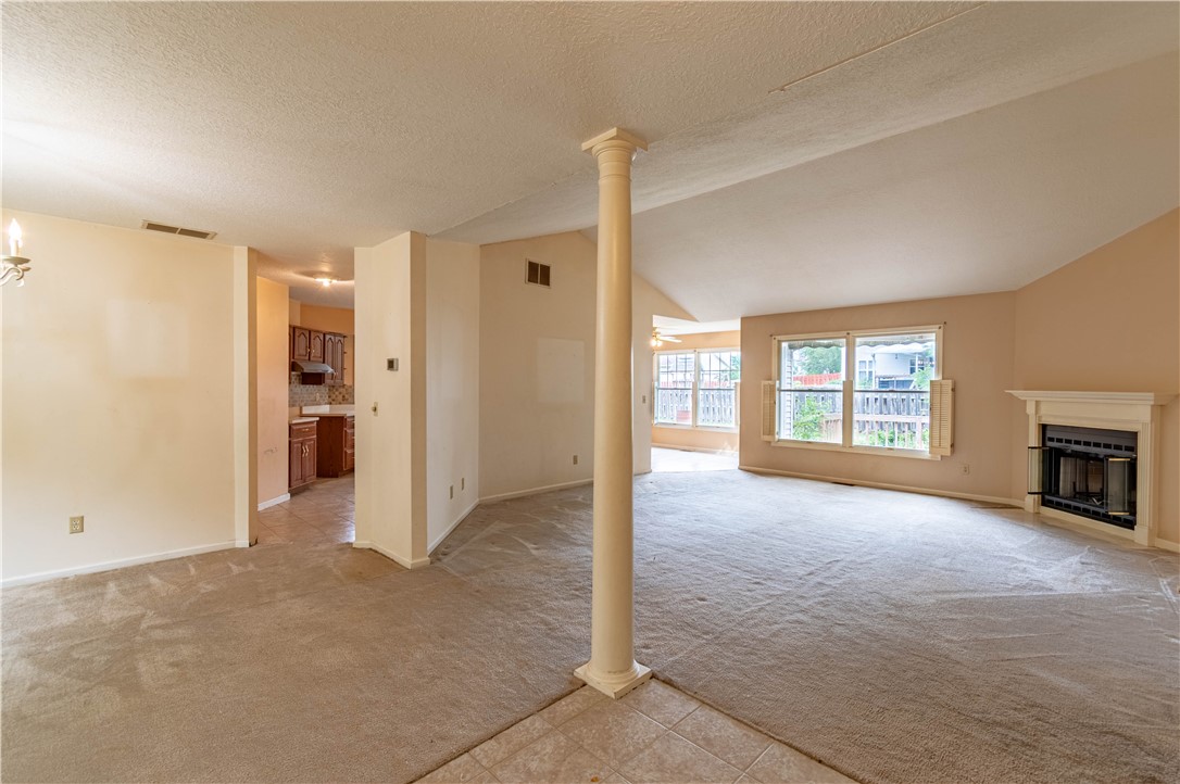2952 Whitetail Drive Property Photo 2