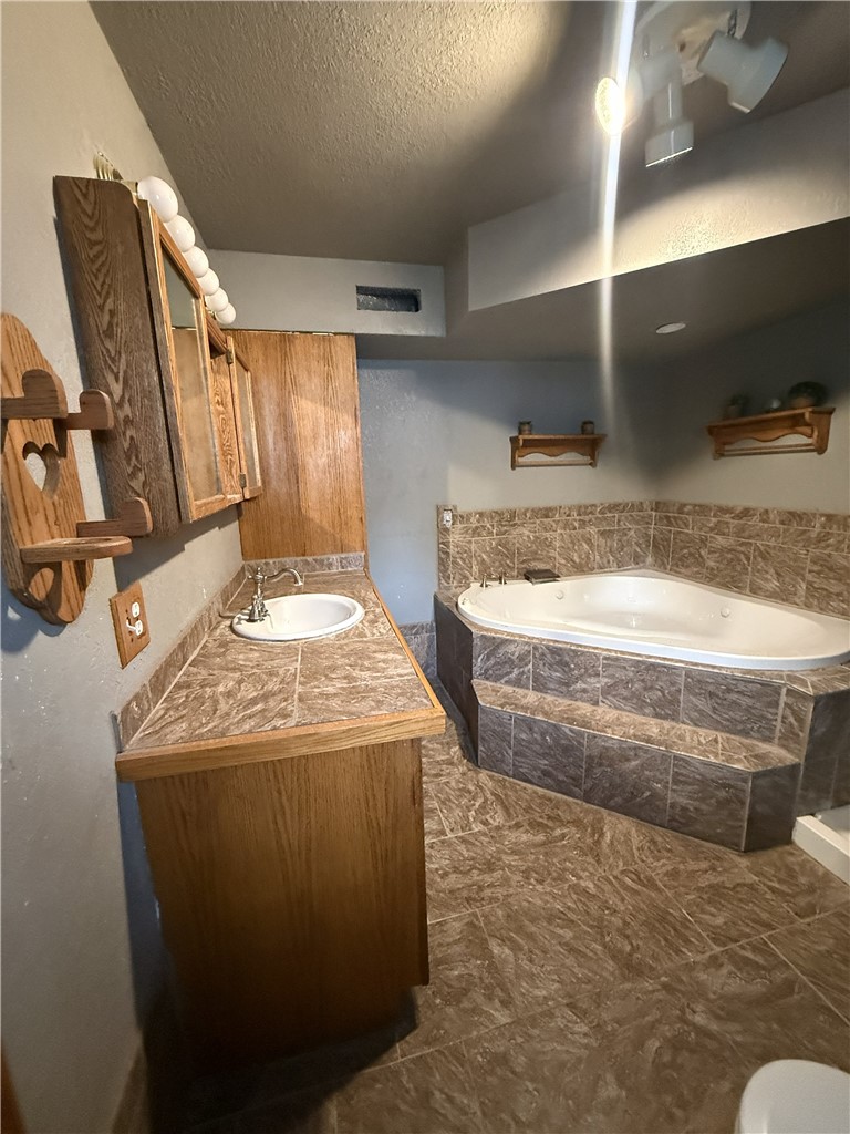204 Boyer Avenue Property Photo 6