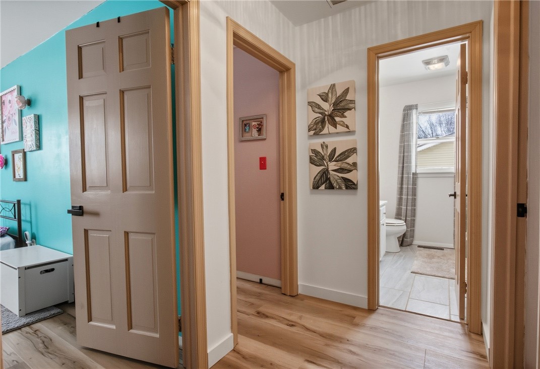 404 Clark Street Property Photo 14
