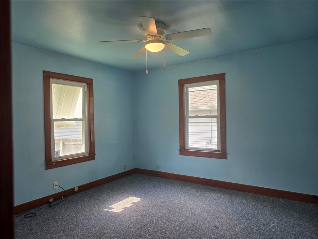 215 N Beech Street Property Photo 9