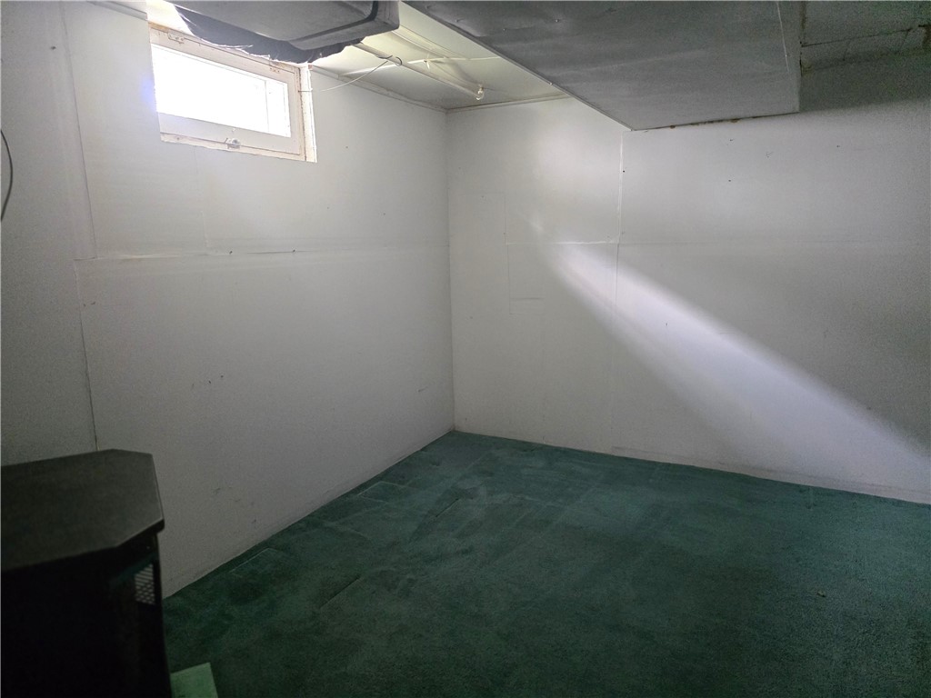215 N Beech Street Property Photo 17