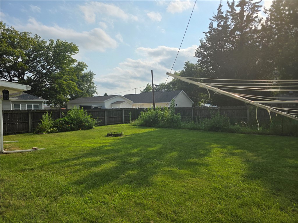 215 N Beech Street Property Photo 27