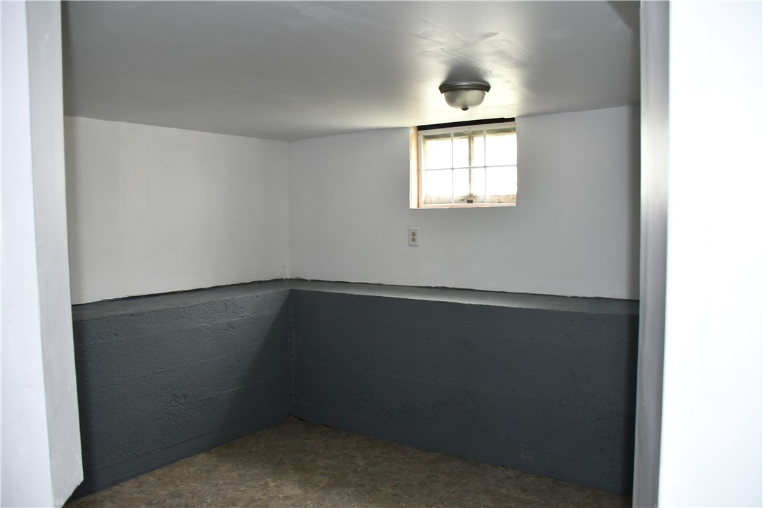 232 Broadway Street Property Photo 18