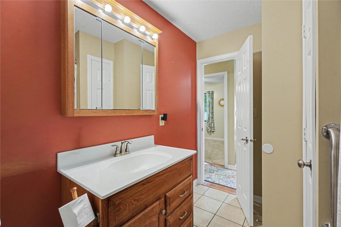 206 Cherokee Drive Property Photo 32