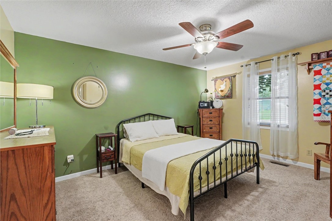 206 Cherokee Drive Property Photo 37