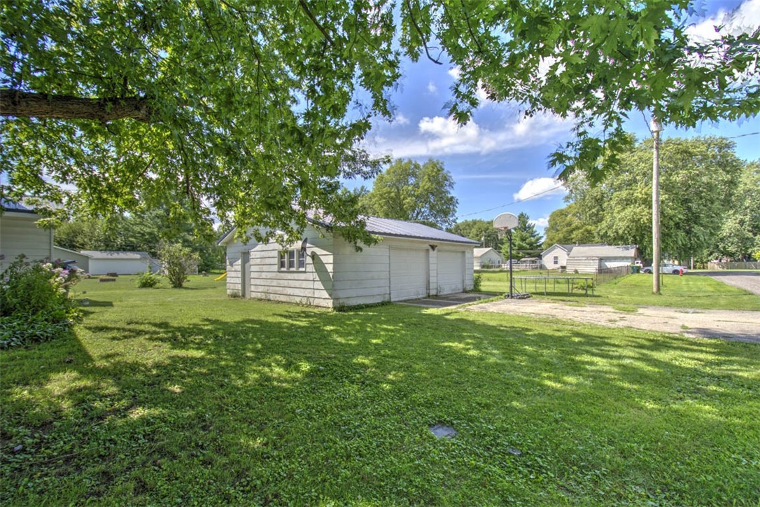 302 N Washington Street Property Photo 21