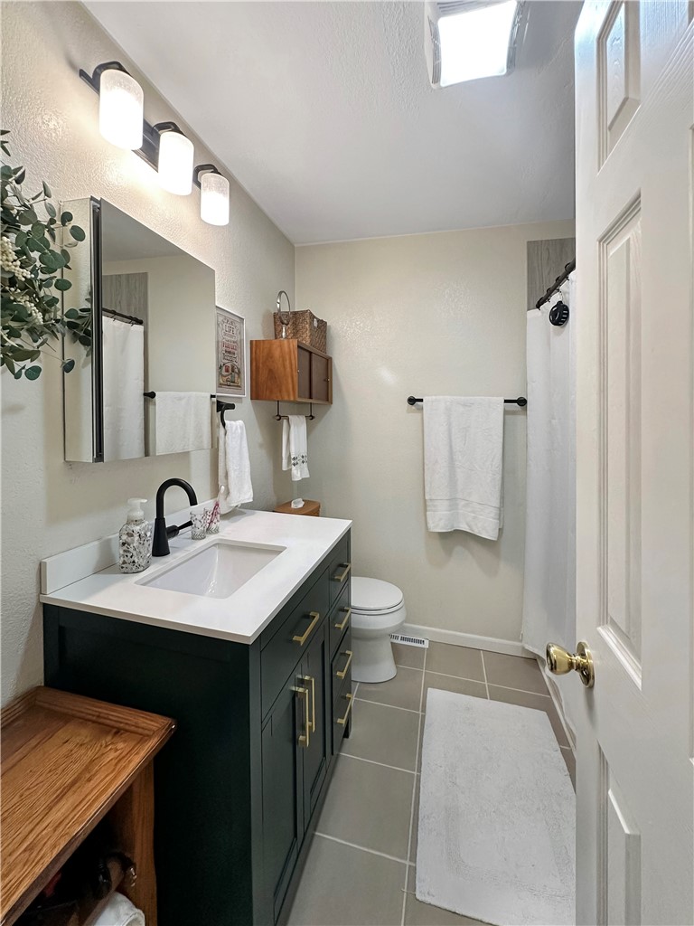 20 Country Gardens Property Photo 12