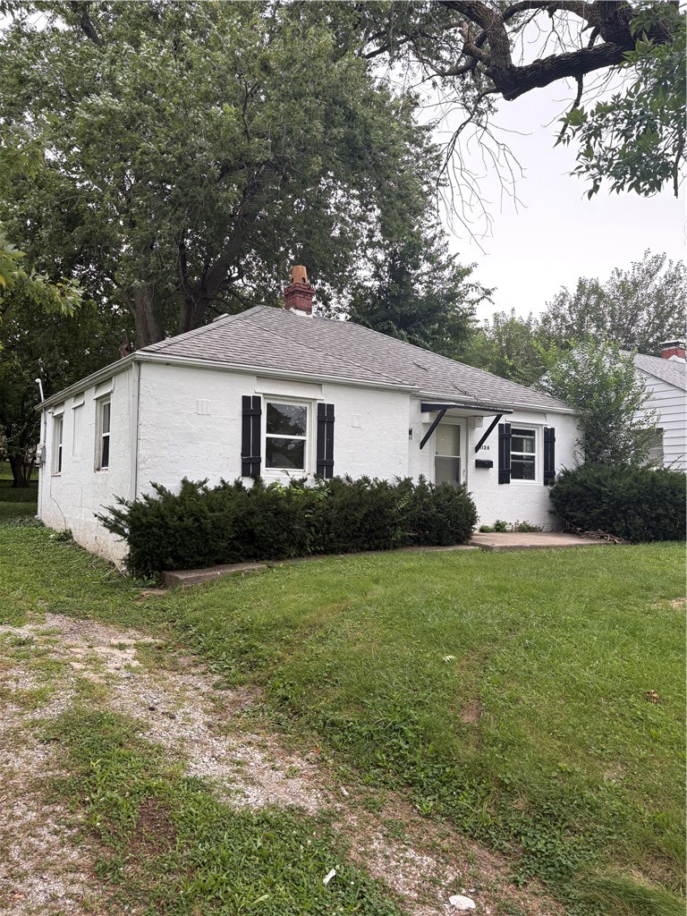 1126 N University Avenue Property Photo 1