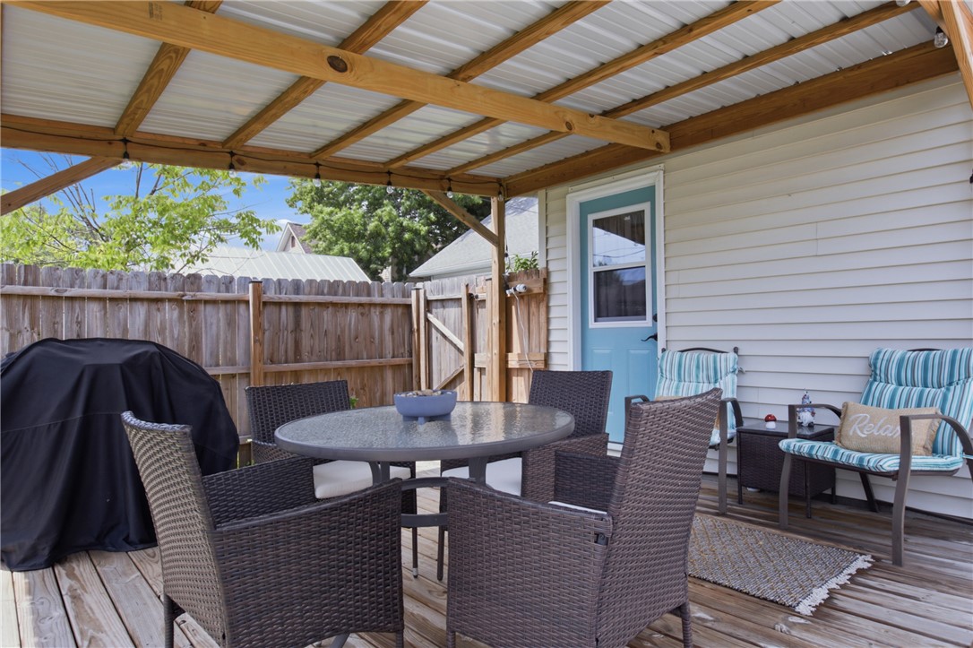 509 E Saint Louis Avenue Property Photo 6