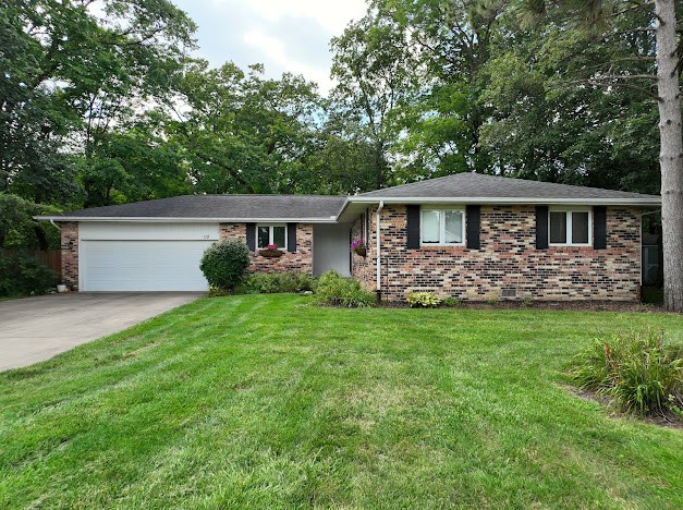 112 W Wayne Drive Property Photo 2