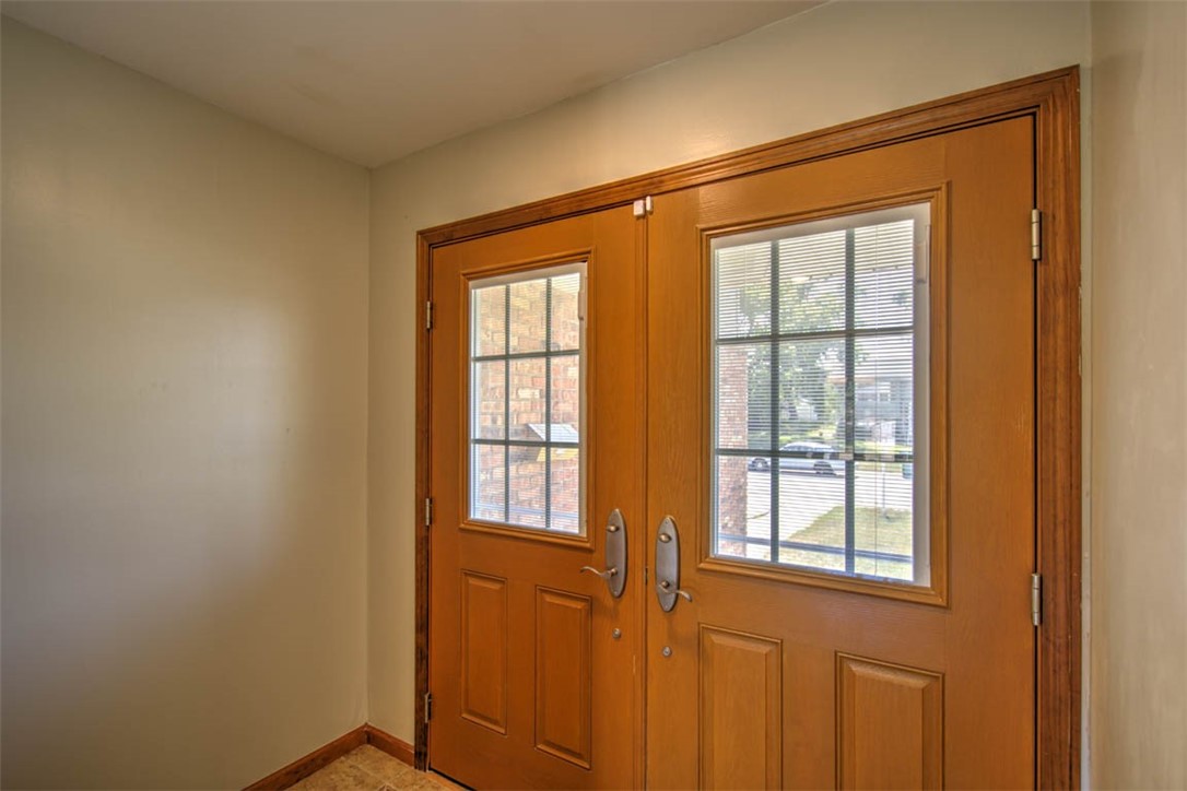 2130 Gary Court Property Photo 7