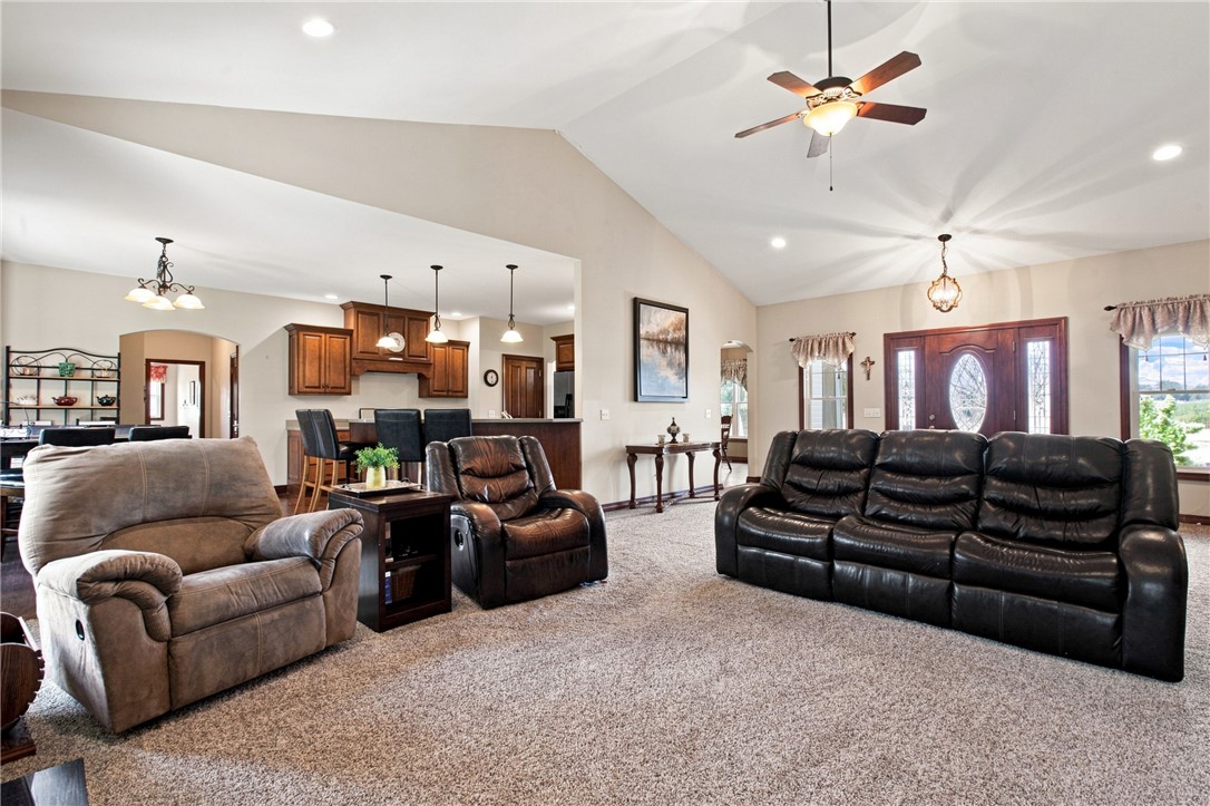 20410 500th Street Property Photo 11