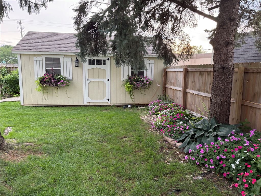 4226 Mayflower Drive Property Photo 19