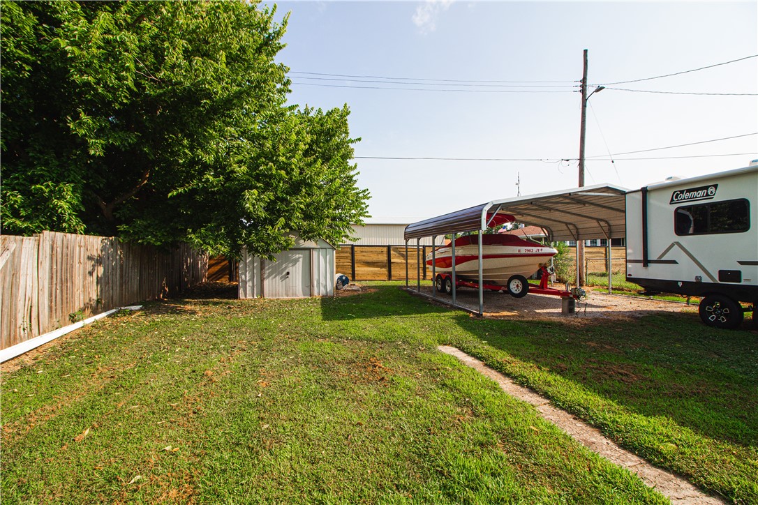 3108 Dewitt Avenue Property Photo 4