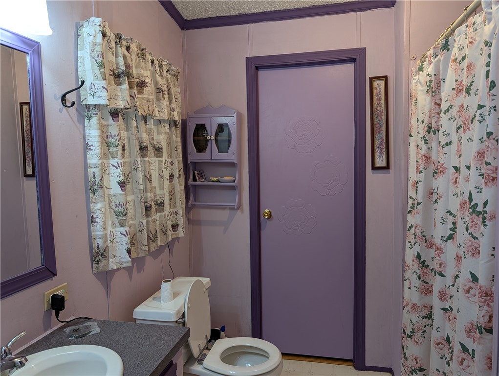 304 E South Street Property Photo 16