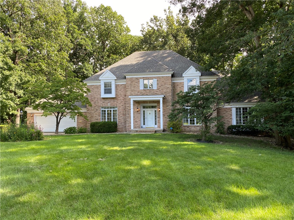 1008 Williamsburg Drive Property Photo 1