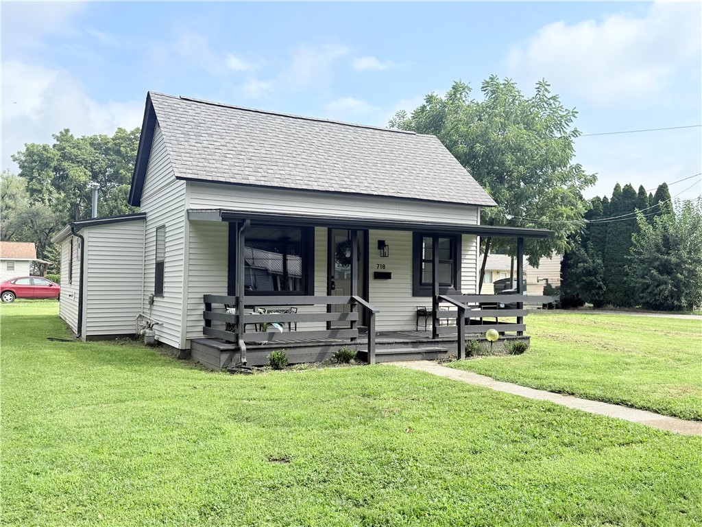 718 Roane Street Property Photo 1