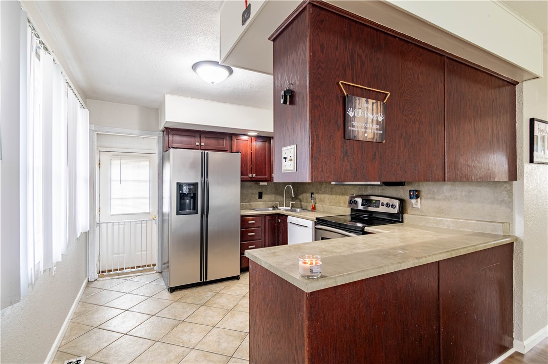 24 Kater Drive Property Photo 8