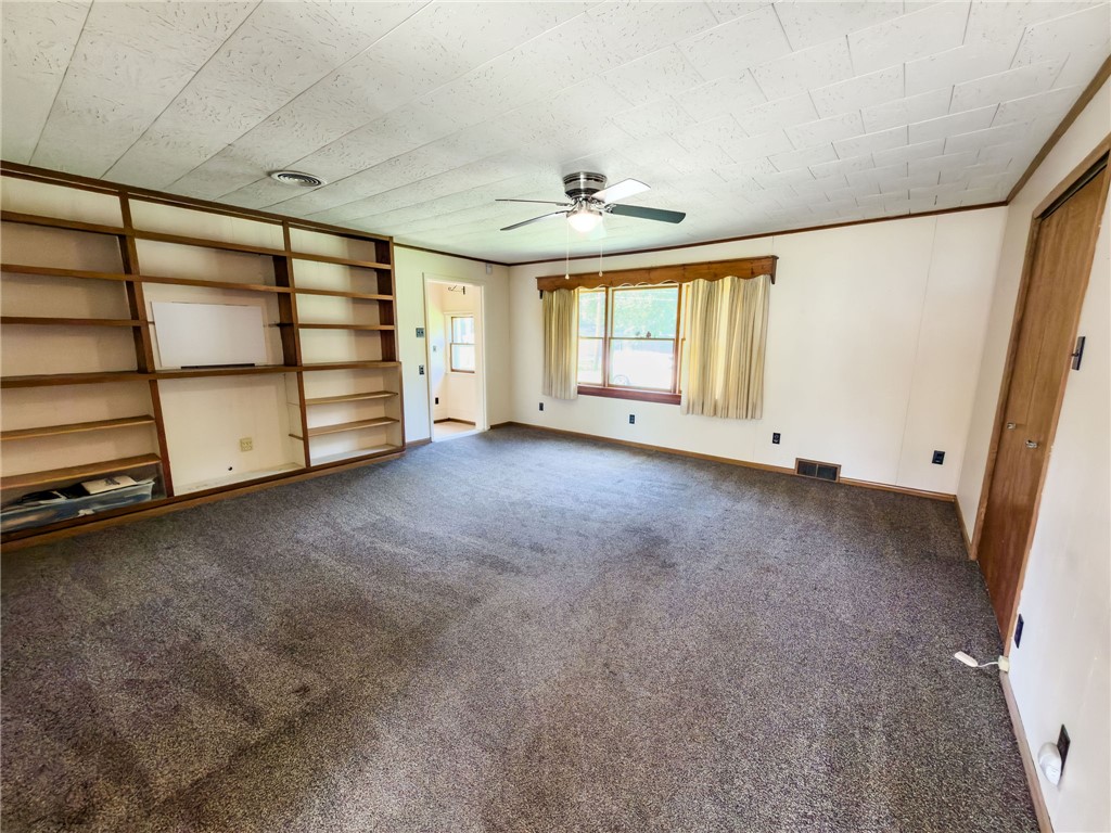 316 W Blackburn Street Property Photo 13