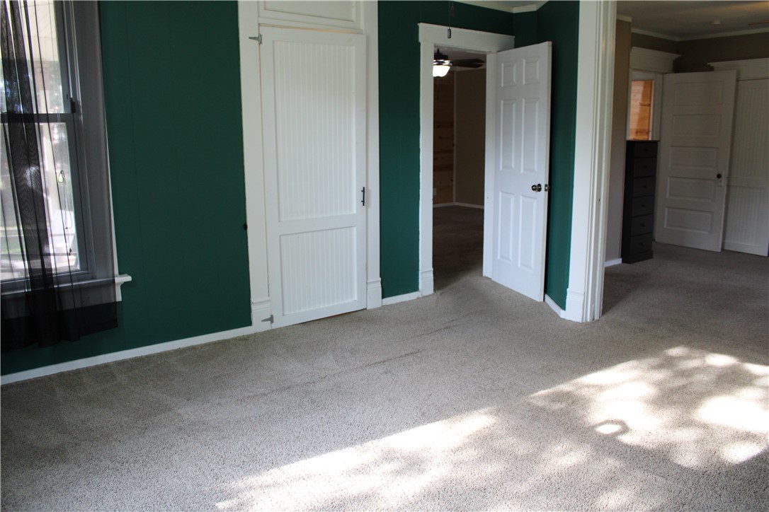 206 N Washington Street Property Photo 15