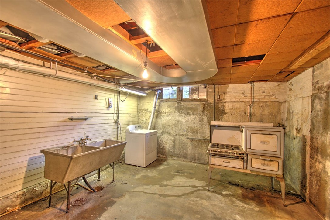 1811 Main Street Property Photo 26
