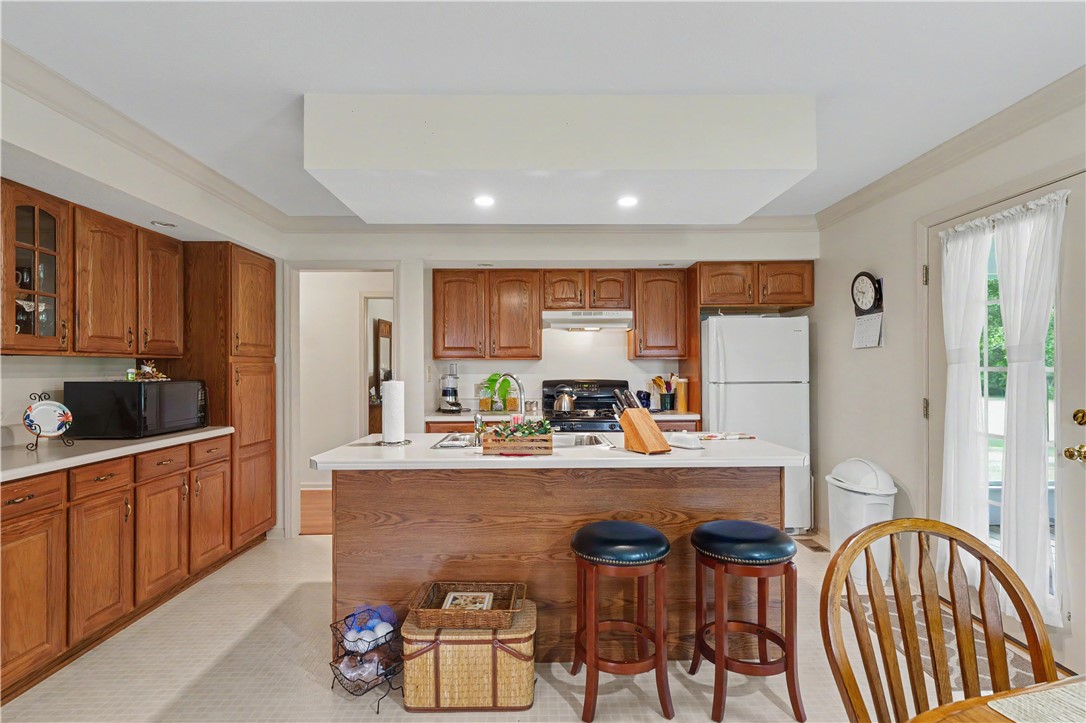 26 Crystal Lane Property Photo 17
