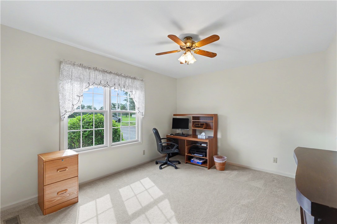 26 Crystal Lane Property Photo 27