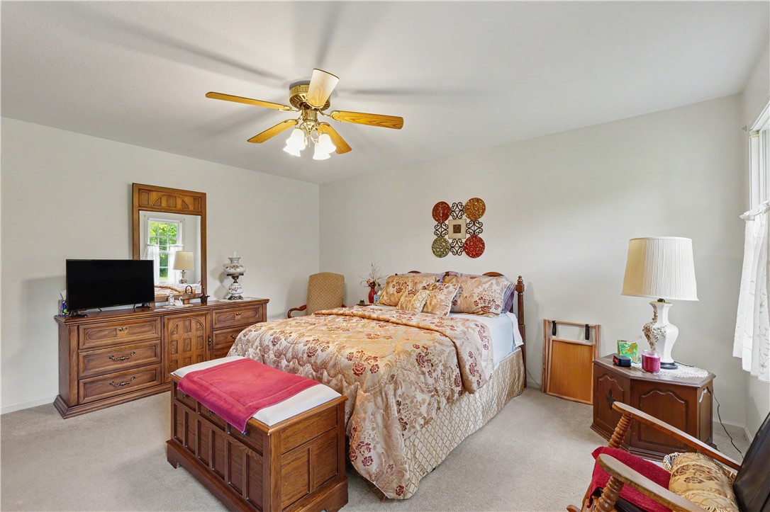 26 Crystal Lane Property Photo 34