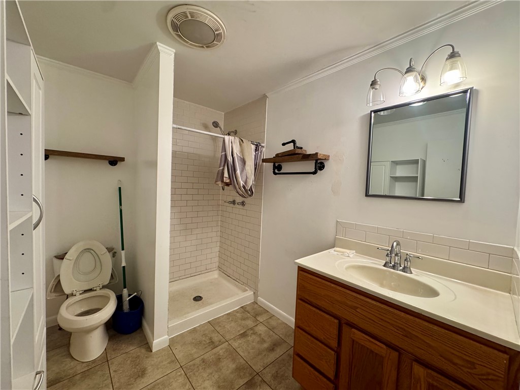 707 S 30th Street Property Photo 8