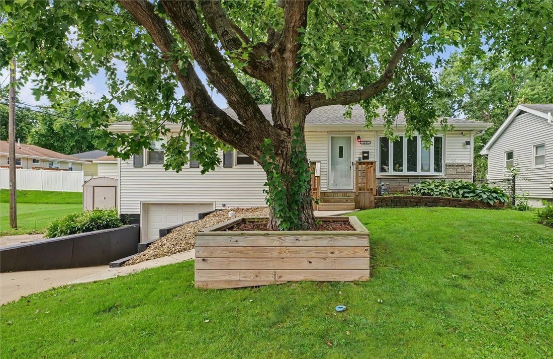 49 Colorado Drive Property Photo 2