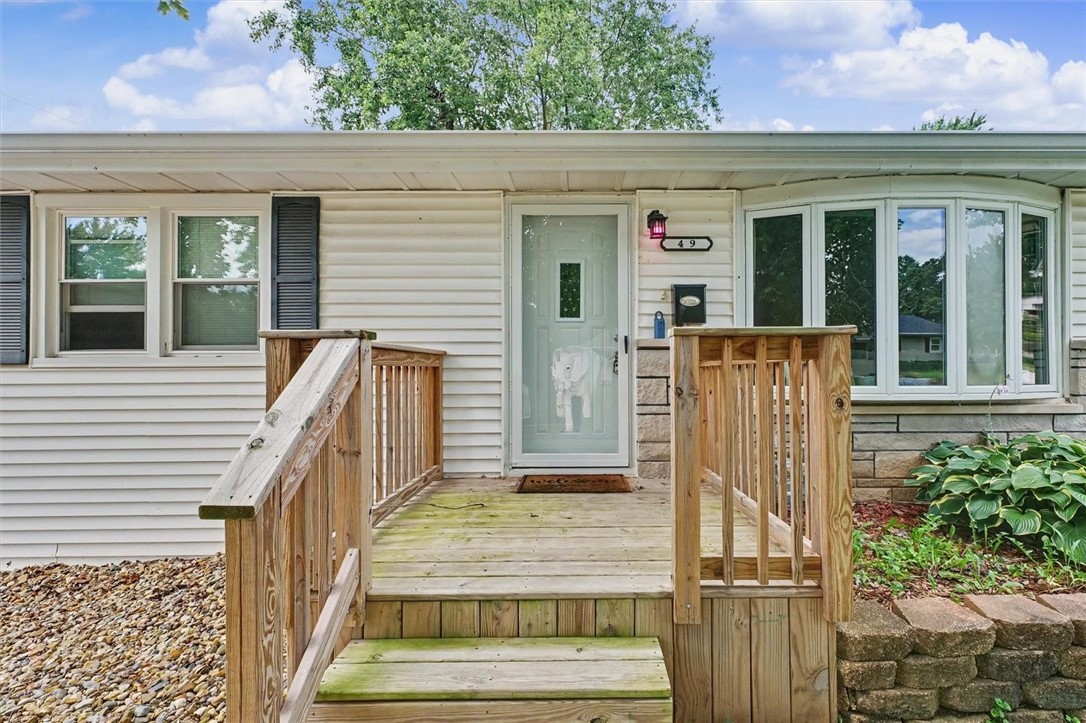 49 Colorado Drive Property Photo 5