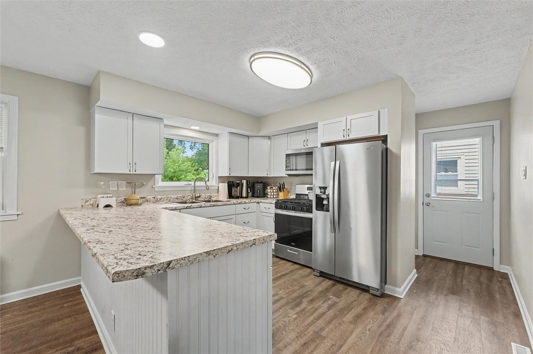 49 Colorado Drive Property Photo 11