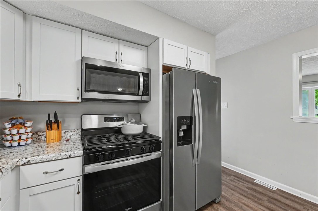 49 Colorado Drive Property Photo 15