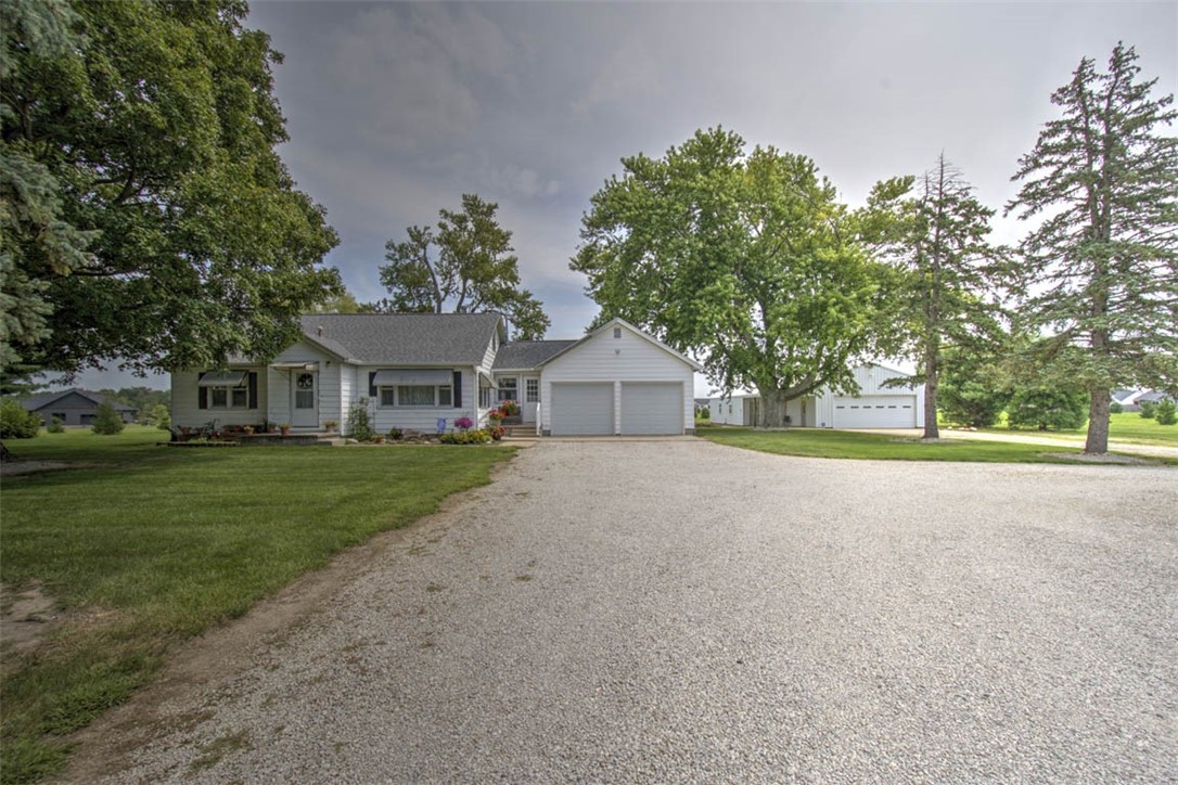 3484 S Long Creek Road Property Photo 1